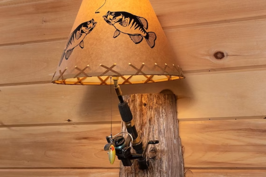 Fisherman-Themed lamp